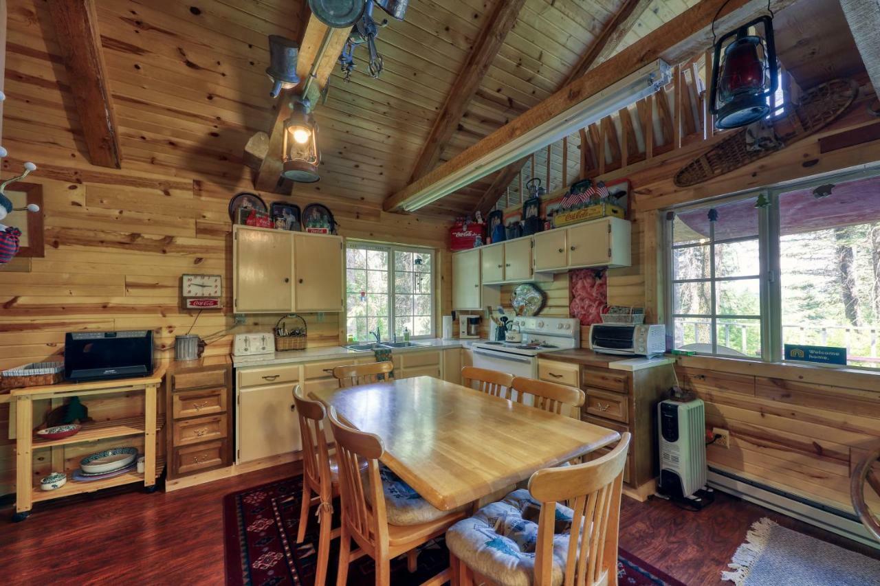 The Creekside Cabin Cascade Exterior photo